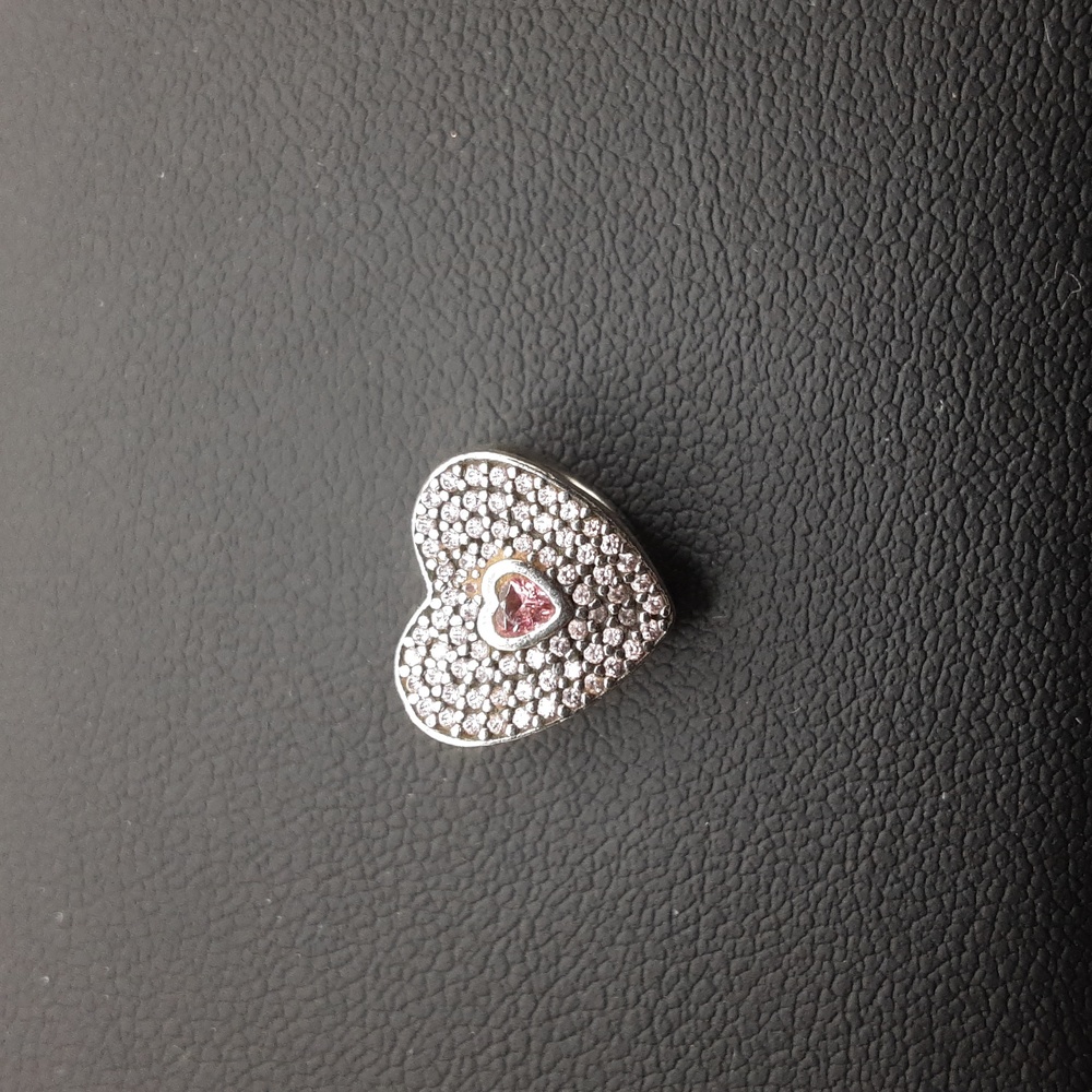 Authentic Pandora Sweetheart Charm - Excellent Used Condition - Picture 9 of 9
